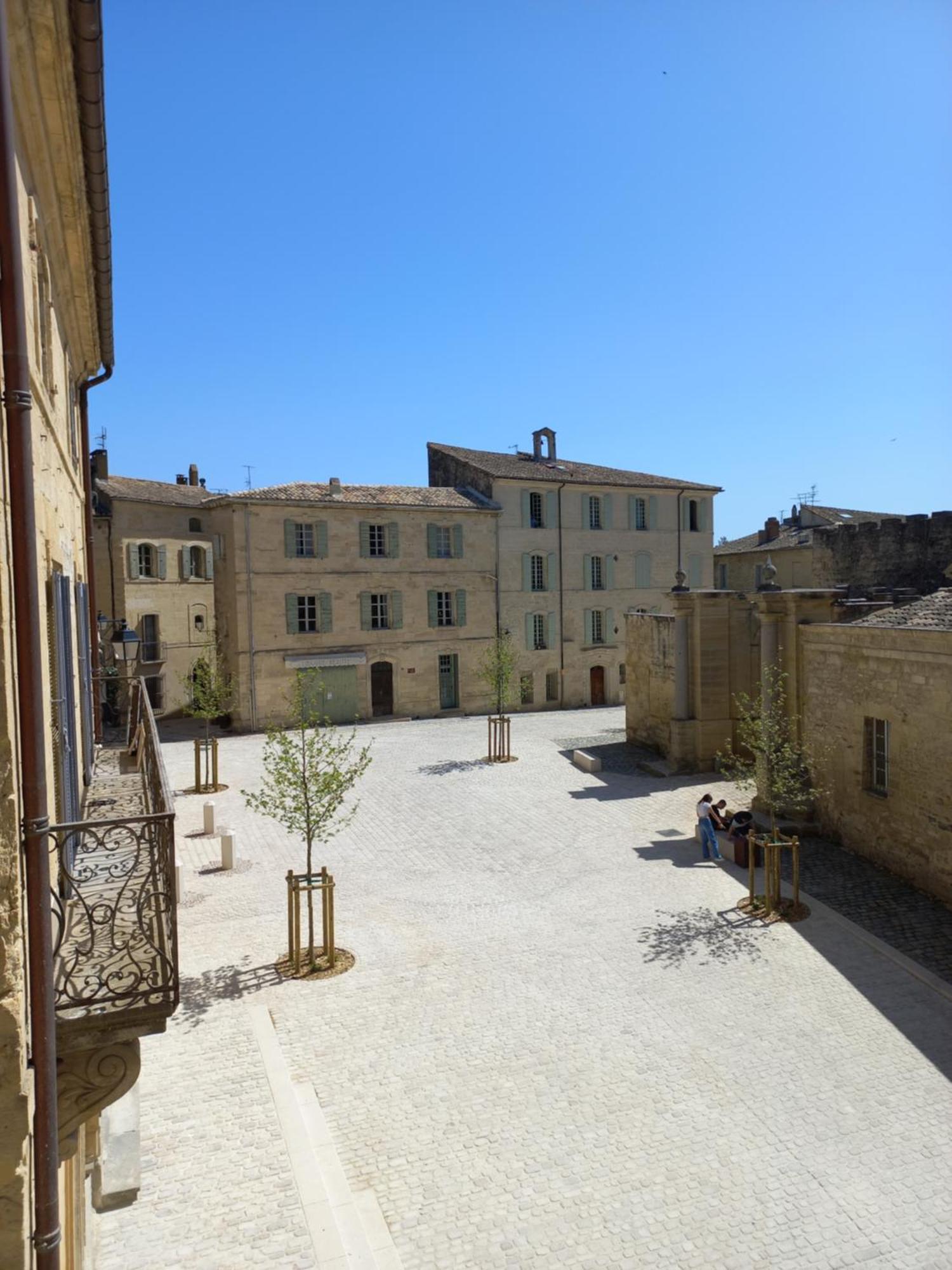 Coeur D'Uzes Apartment Exterior photo
